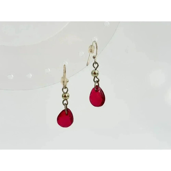 Gold Toned & Red Teardrop Gemstone Vintage Dangle Earrings - Picture 2 of 7